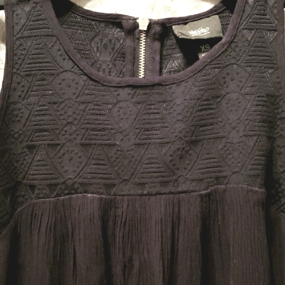 MOSSIMO RAYON/COTTON/POLY. REAR ZIP TANK SZ XS - Picture 5 of 8